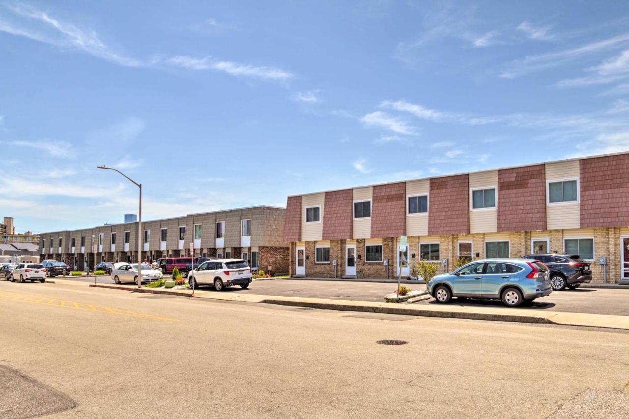 Ocean City Townhome, Deck With Canal Access! Luaran gambar